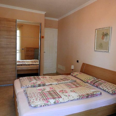 Villa Emma Ospedaletti Buitenkant foto